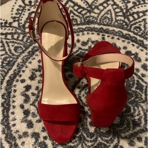 Ankle sandals suede